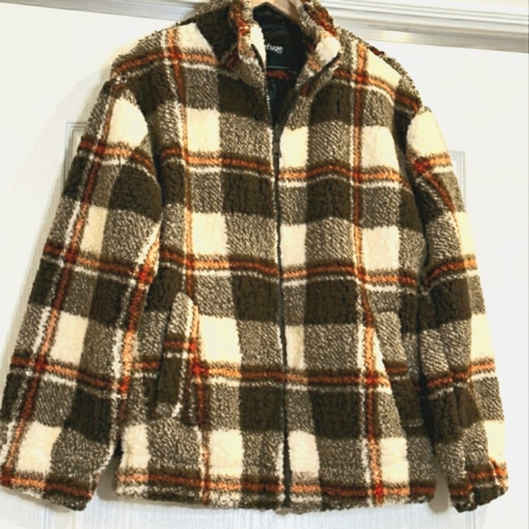 REG$50 Refuge Plaid Teddy oversized jacket, multiple sized - Picture 1 of 5